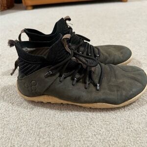 Magna FG Mens Vivobarefoot size 10